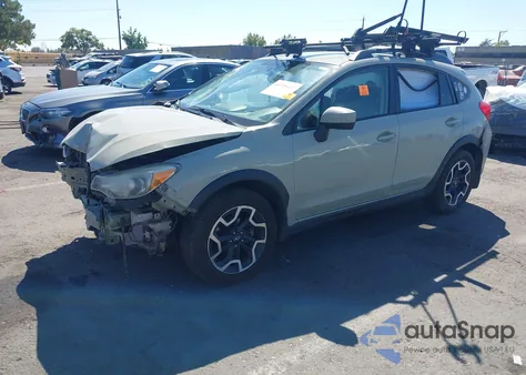 2016 Subaru Crosstrek 2.0I Premium z USA, uszkodzony, nr VIN JF2GPADC9G8271432
